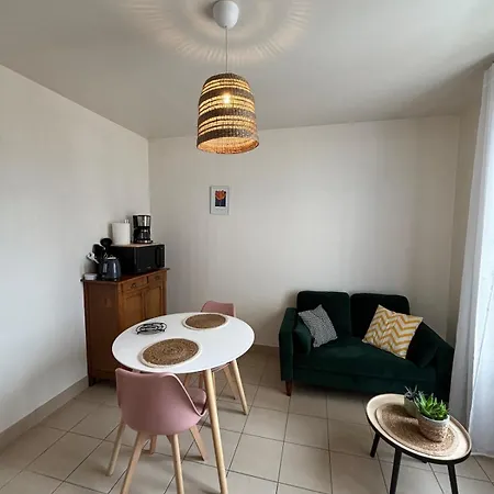 2 Pieces * لو مان